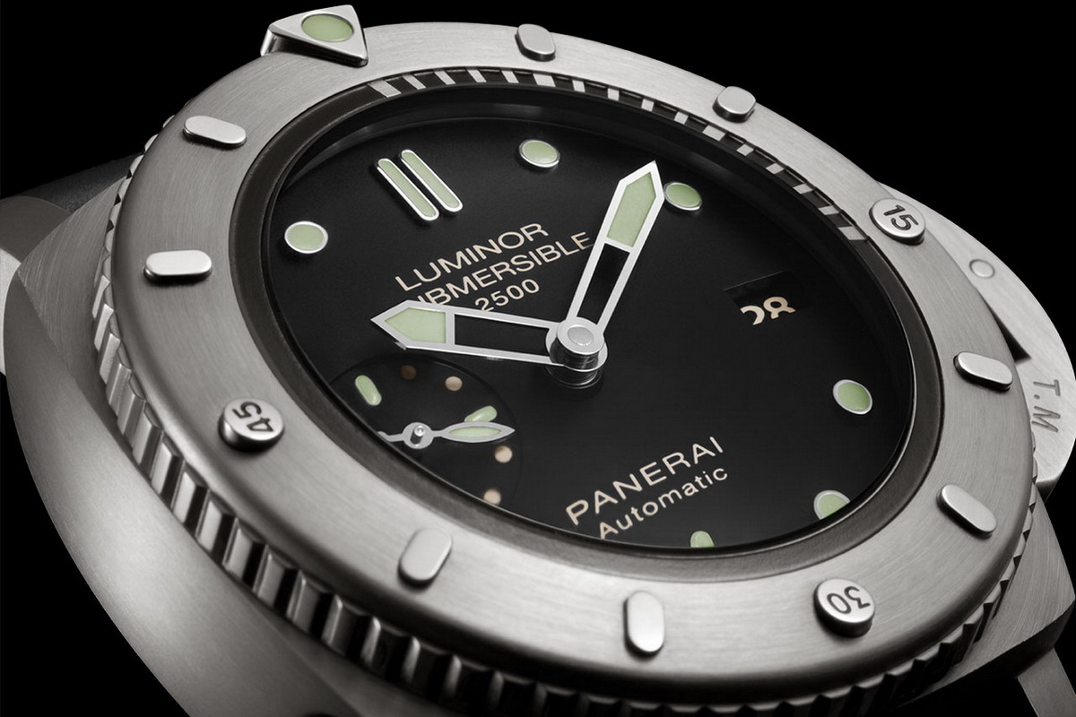 Replica Panerai Luminor Submersible Watches